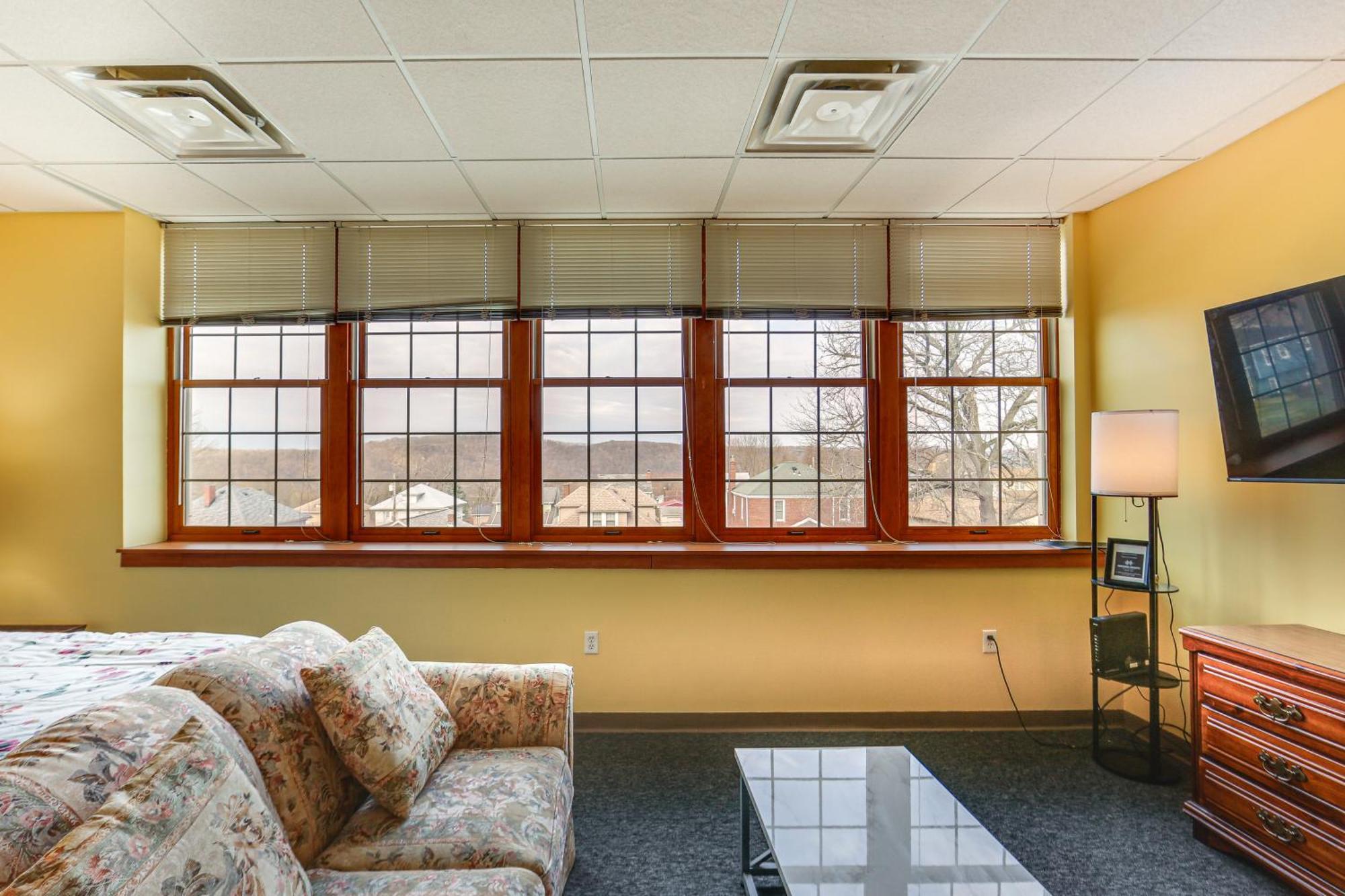 Apartment 1 Mi To Allegheny River Studio! *